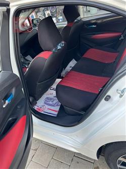 تۆیۆتا کۆرۆلا